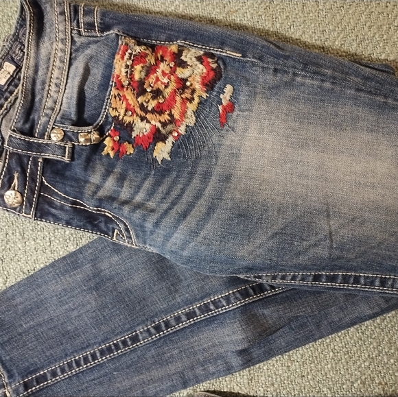 Miss Me Blue Jeans with Red and Gold Embroidery - Picture 7 of 8